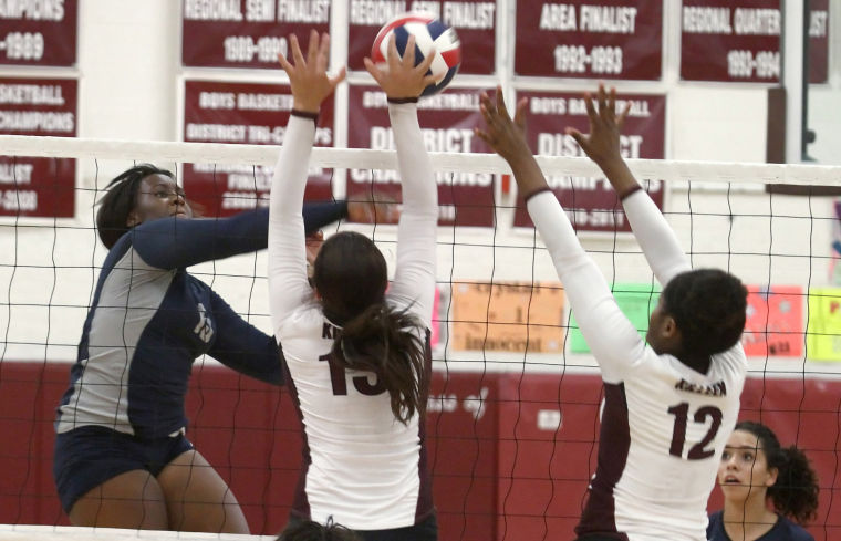 Volleyball: Killeen v. Shoemaker